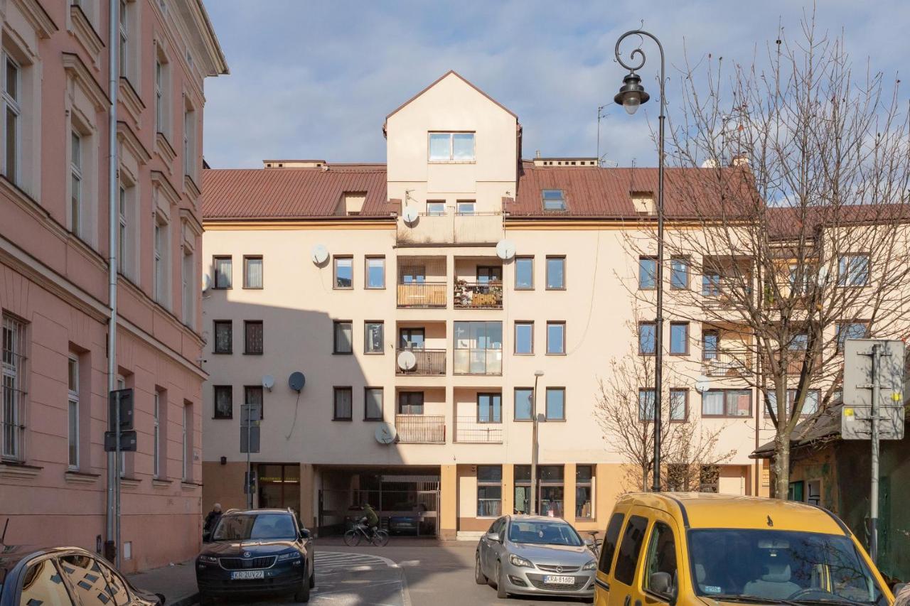 Jozefinska Apartment With Balcony Cracow By Noclegi Renters Kraków Exteriör bild